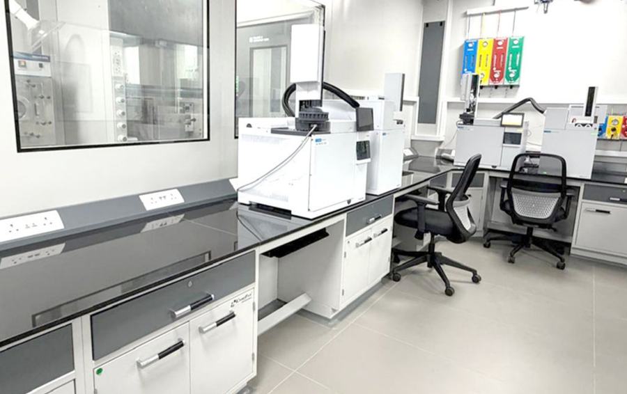 Laboratory Partitions