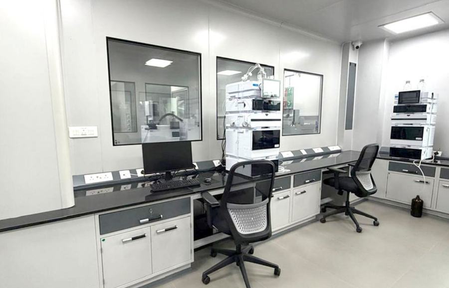 Laboratory work bench with storage cabinets